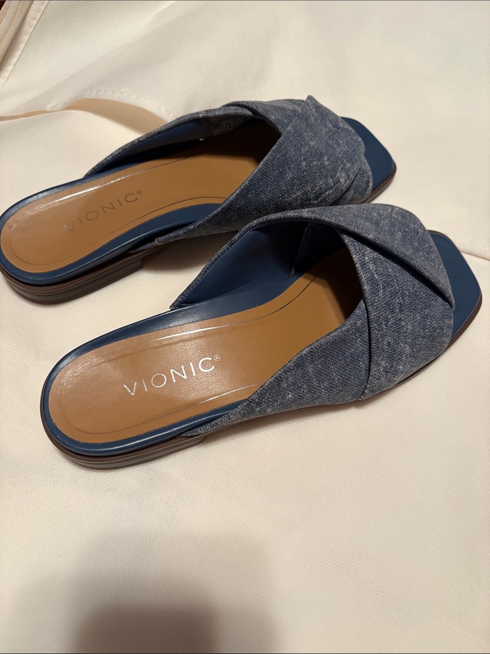 Vionic Denim-Look Crisscross Slide Mules in Blue